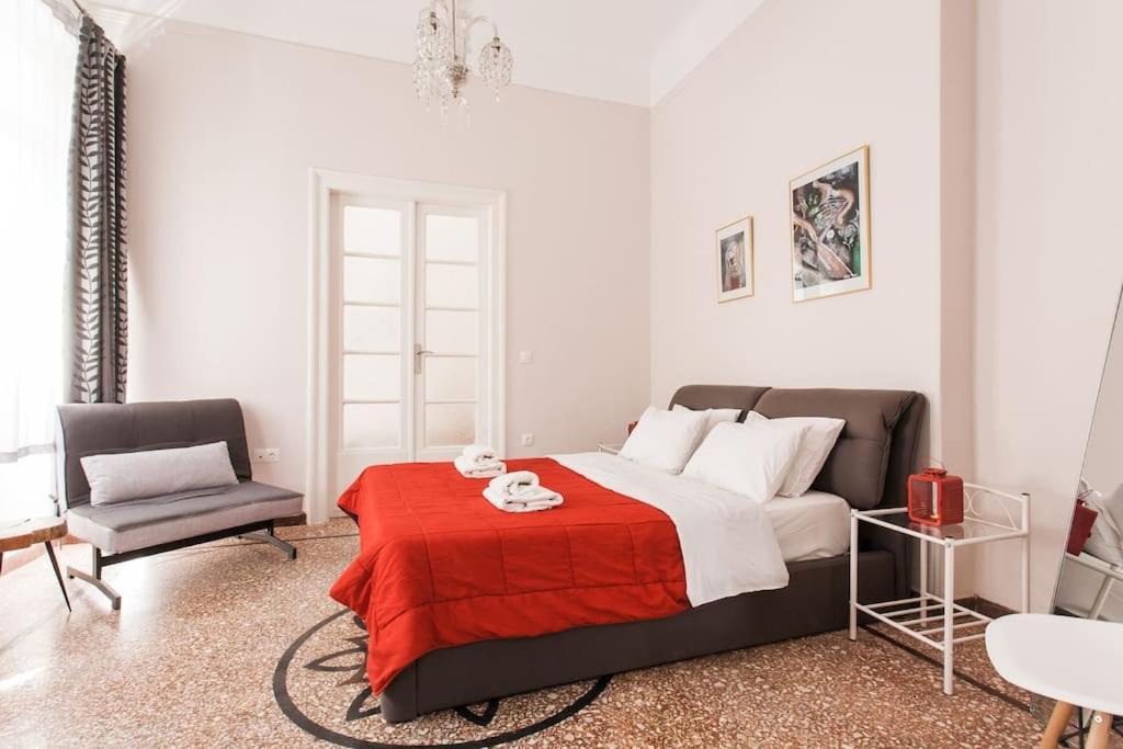 Splendid Full 5Bdr/3Bath/2Kitchens Mansion In Ath Apartment Atena Exterior foto